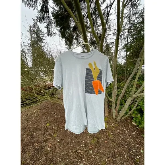 Large Upcycled Carrot Shirt - Picture 6 of 6